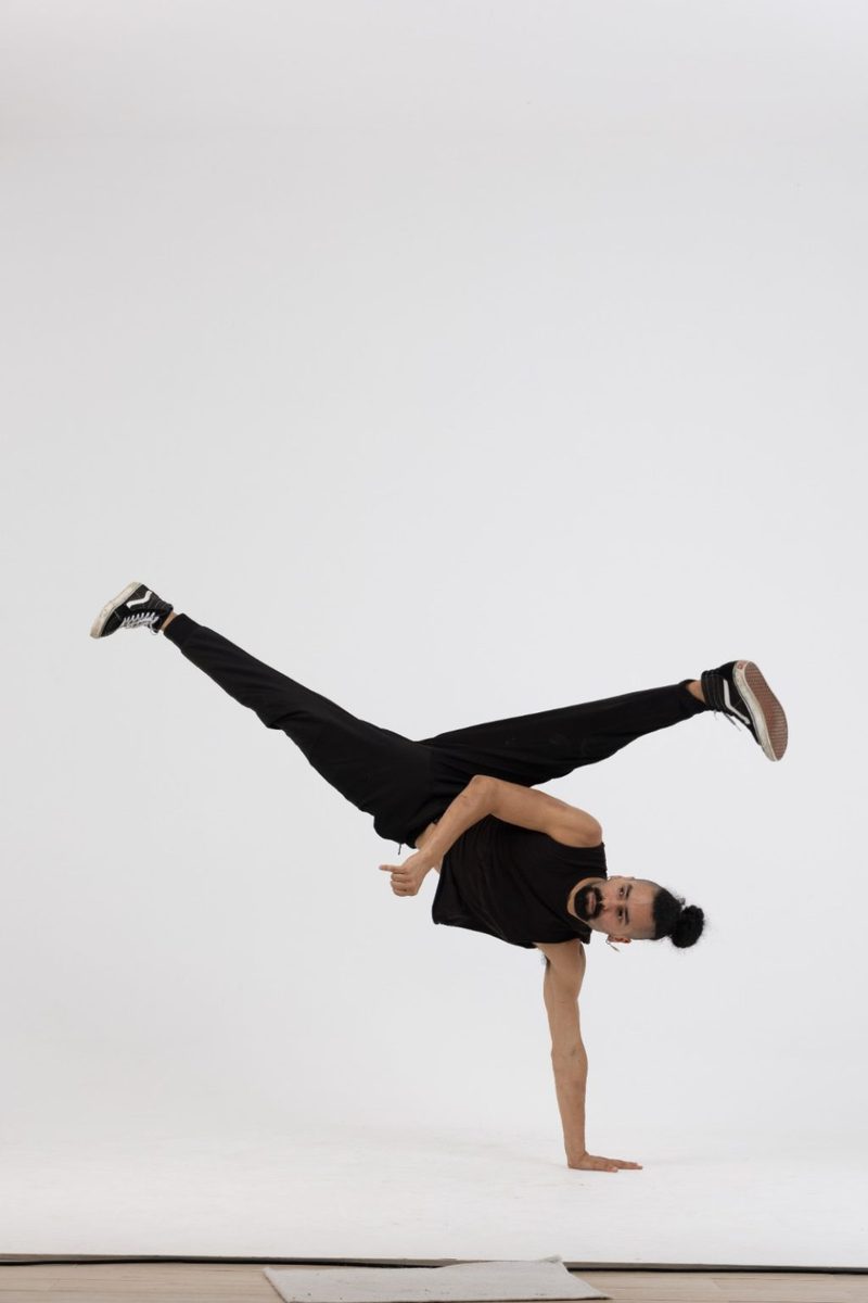 Acro Dance
